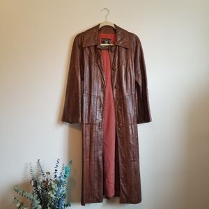 Dan Di Modes 24k Leather Women's Trench